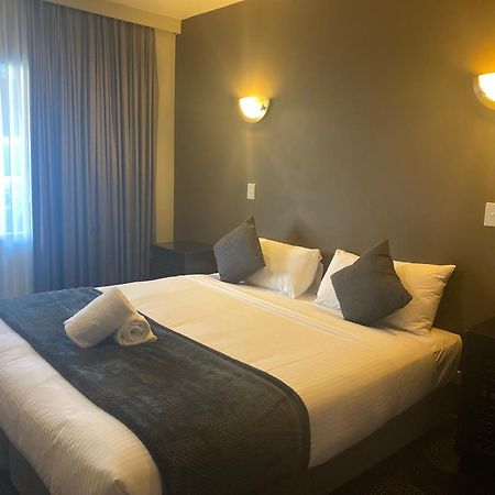 The Astor Hotel Motel Goulburn Zimmer foto